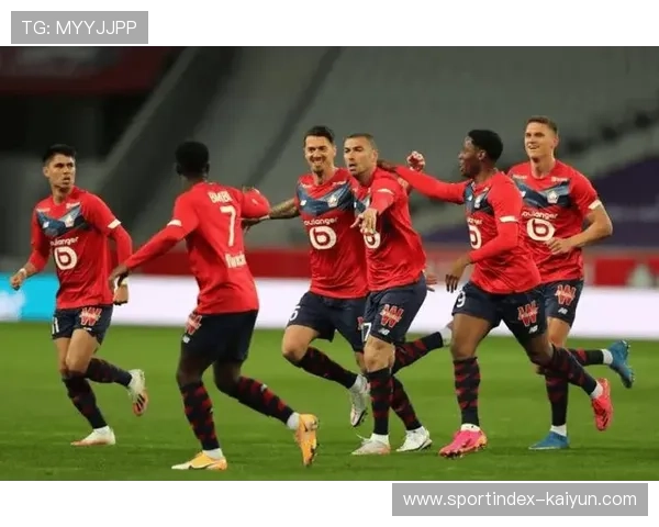 摩纳哥4-0雷恩，阿克利乌什建功锁定胜局